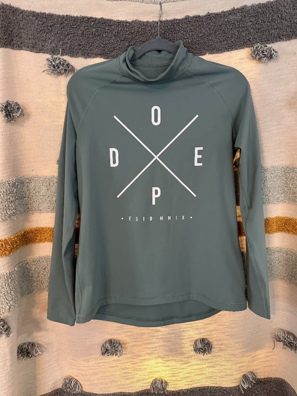 Dope Snow Snuggle W Base Layer Top Faded Green - Women's Size XS